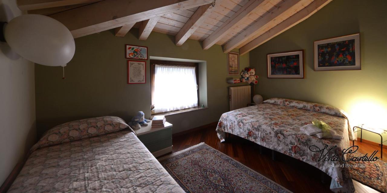 ロヴェレート Vista Castello Bed & Breakfast エクステリア 写真