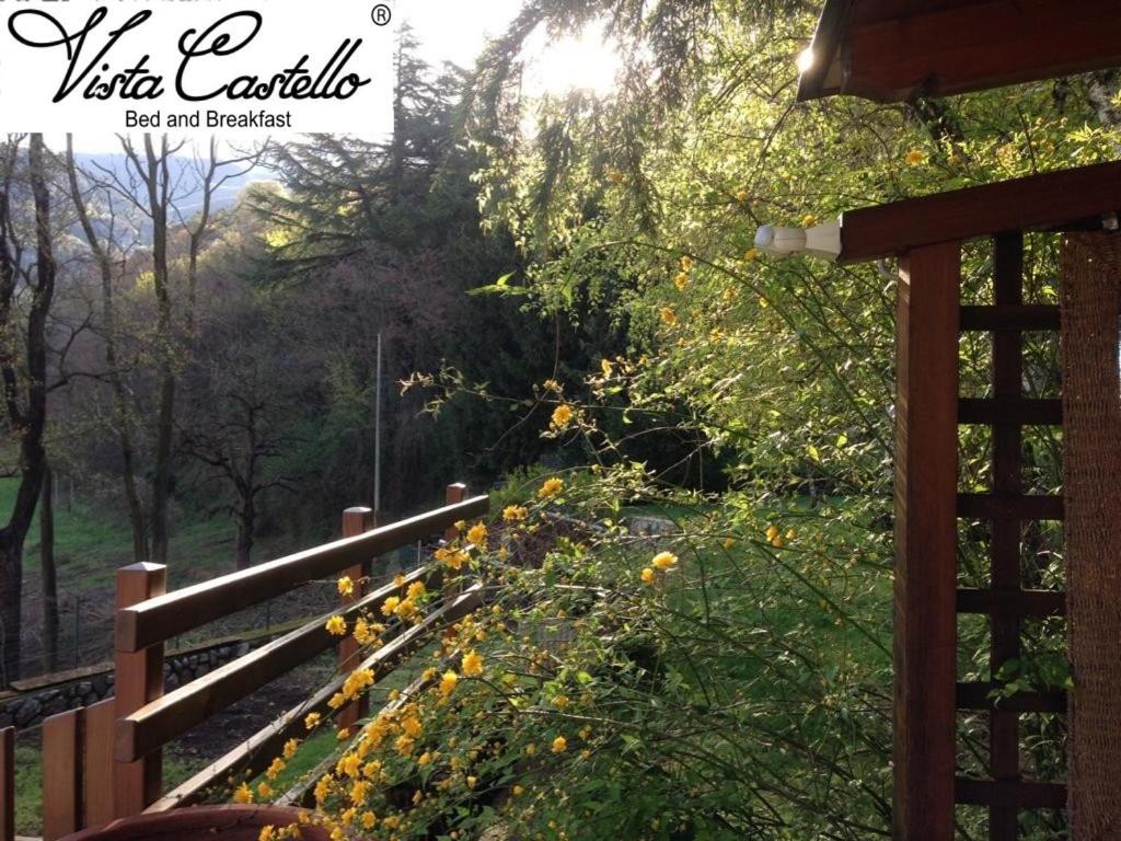 ロヴェレート Vista Castello Bed & Breakfast エクステリア 写真