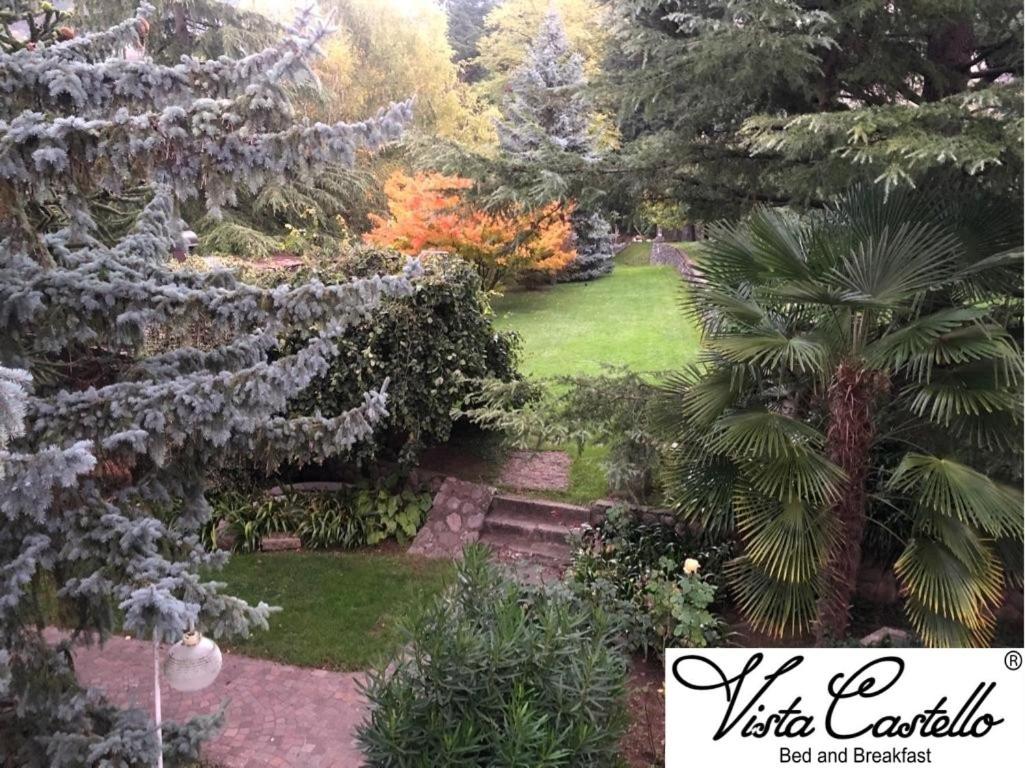 ロヴェレート Vista Castello Bed & Breakfast エクステリア 写真